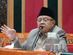 RUU Sisdiknas, Klausul Tunjangan Guru Berbasis Kinerja Berpotensi Kurangi Hak Guru