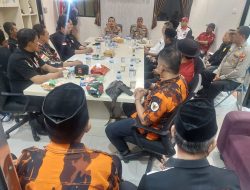 Bangun Kebersamaan dan Jaga Kondusifitas, Kapolsek Cengkareng Perkuat Kolaborasi dengan Ormas se-Kecamatan Cengkareng