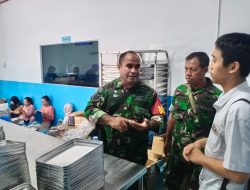 Babinsa Joyotakan Cek SPPG Jelang Dimulainya Memasak Pasca Libur Sekolah