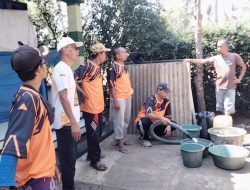 Suplai Air Gratis, PKS Beri Solusi Kelangkaan Air Bersih di Lumajang Utara