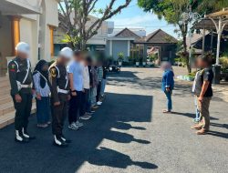 Operasi Gabungan Bea Cukai Malang dan Pemkab Malang Berhasil Amankan 2.520 Batang Rokok Ilegal di Kecamatan Pagak