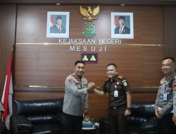 Perkuat Soliditas dan Sinergitas, Kapolres Mesuji Bersama PJU Jalin Silaturahmi ke Kejari Mesuji dan Kodim 0426/T