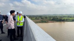 Dorong Penguatan Infrastruktur Penopang Ekonomi dan Ketahanan Pangan, Wapres Tinjau Progres Pembangunan Jembatan Musi V
