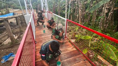 Bakti TNI untuk Rakyat Berbuah Nyata, Jembatan Gantung Sungai Sowu Segera Rampung