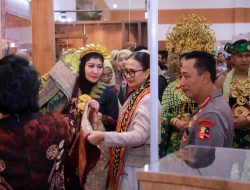 Kapolri Apresiasi UMKM Bhayangkari Sumsel di Bazar Kreasi Nusantara 2026
