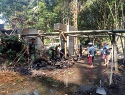 Kodim Sleman bersama Masyarakat Semangat Bangun Jembatan