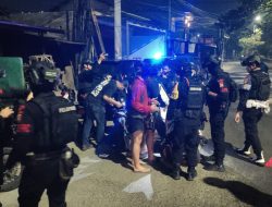 Jaga Jakarta On The Spot, Polsek Bekasi Barat Bersama Sat Brimob Polda Metro Jaya Gelar KRYD dan Razia Stasioner Berikan Rasa Aman kepada Masyarakat
