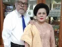 Jasa Diingat, Kapolri Berangkatkan Istri Arist Merdeka Sirait Ziarah ke Hollyland