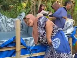 Haji Khusnul Tanggapi Keluhan Air Bersih Warga Desa Jenggrong