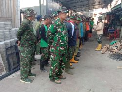 Anggota Satgas TMMD, Ormas, Linmas & Masyarakat Tancap Gas Kerjakan Pembongkaran Begesteng dan Pemerataan Tanah