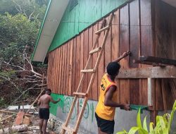 Pembangunan rumah ke-2 type 36 semi permanen capai 65%, satgas TMMD ke-129 Kodim 1807/Sorsel Wujudkan Hunian Layak Bagi Masyarakat