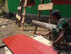 Rehab RTLH Milik Bapak Herman Terus Dikebut, Bukti Nyata Kepedulian Satgas TMMD Ke-129 Kodim 1807/Sorong Selatan