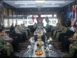 Kapolda Metro Jaya dan Pangdam Jaya Sambangi Mako Kopassus Cijantung, Pererat Sinergi Bersama Pangkopassus