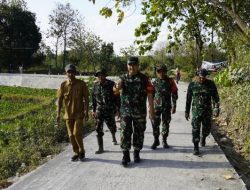 Pastikan Pembangunan Tepat Sasaran dan Tanpa Kendala: Dansatgas TMMD 129 Bojonegoro Cek Langsung Proyek Fisik di Desa Kesongo