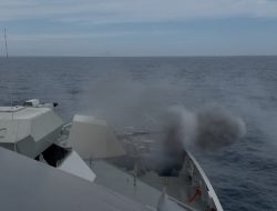 TNI AL dan Russian Navy Berlatih VBSS Hingga Tembakkan Meriam-76 Pada Sea Phase Exercise Orruda 2026