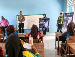 Dekatkan Layanan Digital Polri, Sat Lantas Polres Mesuji Edukasi Pelajar Lewat Aplikasi Siger Lampung Presisi