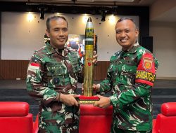 Perkuat Kesiapsiagaan di Tapal Batas, Dankolakopsrem 121/ABW Laksanakan Kunjungan Kerja ke Jajaran Pos Satgas Pamtas Yonarmed 13/Nanggala