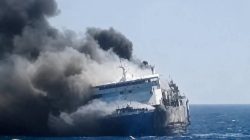 Bawa 220 Jiwa, Kapal Rute Surabaya–Makassar Terbakar di Perairan Madura usai Putus Kontak