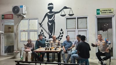 Jaga Jakarta On The Spot : Kapolsek Pondok Gede Perkuat Sinergi dengan Universitas Islam As-Syafi’iyah Melalui Ngopi Bareng