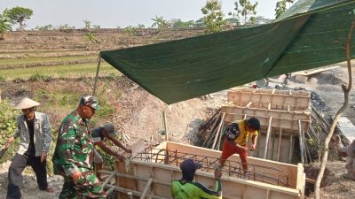 Penghubung Kedungwaduk–Pengkok Terus Dibangun, Warga Nantikan Jembatan Beton Rampung