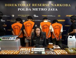 Polda Metro Jaya Menggagalkan Sindikat Pengedar Tembakau Sintetis Seberat 995 Gram Disebuah Dipemukiman Padat yang Diedarkan Melalui Media Sosial