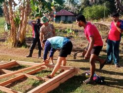 Kejar Target TMMD, Satgas Kodim 1707/Merauke Bagi Kekuatan Pembangunan MCK di Wanam