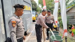 Dipimpin Kasat Samapta, Polres Mesuji Salurkan Bantuan Air Bersih untuk Warga Desa Labuhan Permai
