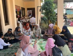Jalin Kebersamaan, Polsek Wringinanom Ajak Ratusan Warga Makan Bareng