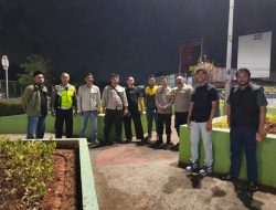 Jaga Jakarta On The Spot : Polsek Pondok Gede Itensifkan Patroli dan Operasi Kejahatan Dini Hari Jaga Kondusifitas Tetap Aman