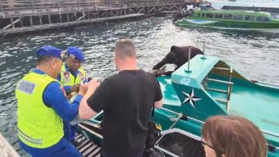 Tourist Police Ditpolairud Polda PBD Imbau Wisatawan Utamakan Keselamatan di Perairan