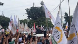 Presiden Prabowo Sapa 10 Ribu Massa Aksi Damai di GBK, Don Muzakir: Program Rakyat Harus Dijaga dan Dikawal