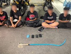 Brimob Polda Metro Jaya Bubarkan Tawuran di Jaktim, Lima Pemuda dan Satu Senjata Tajam Diamankan