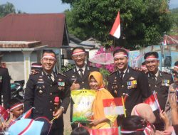 Semarak HUT ke-81 RI, Kapolres Empat Lawang Salurkan Air Bersih dan Sembako untuk Warga
