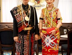 Gibran dan Selvi Tampilkan Keberagaman Nusantara Lewat Busana Adat di Istana Merdeka