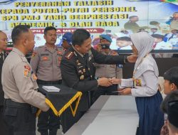 SPN Polda Metro Jaya Beri Bantuan Pendidikan untuk 33 Putra-Putri Berprestasi di Lido