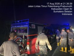 Karhutla Mendekati Permukiman, Personel Ops Aman Nusa Polda Sumsel Cegah Api Menyeberang Bypass Indralaya