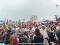 Wakapolri Berikan bansos 1.000 paket untuk 2 Gapoktan Bawang putih di Cianjur