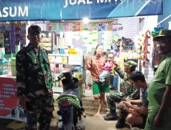 Patroli Malam Cipta Kondisi, Serka Heri Santoso Sambangi Warga Demi Menjaga Keamanan Bulukerto