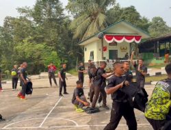 Mempererat Kebersamaan dan Persahabatan di Tapal Batas, Pos Kotis Satgas Yonarmed 13/Nanggala Gelar Beragam Lomba Memeriahkan HUT Ke-81 RI