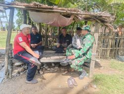 Duduk Santai Bersama Warga, Babinsa Lapang Jalin Silaturahmi