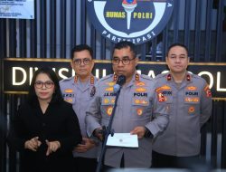 Polri Berikan Penghargaan kepada Personel atas Dedikasi dan Keberanian dalam Menjalankan Tugas di Aceh
