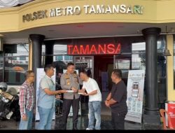 Unit Reskrim Polsek Metro TamanSari Lacak iPhone Warga hingga Jawa Timur dan Kembalikan kepada Pemilik hingga tuai apresiasi