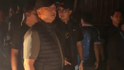 Baru Tiba dari NTT, Gubernur NTB Langsung Turun di Tengah Kebakaran Sade