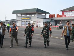 Danrem 044/Gapo Pantau Karhutla Sumsel dari Udara, Pastikan Penanganan Berjalan Optimal