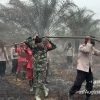 Operasi Aman Nusa II, 10 Personel Satbrimob Padamkan Karhutla di Bayung Lencir