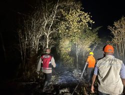 Polres Maybrat Bersama Kodim 1809/Maybrat dan BNPB Sorong Selatan Bergerak Cepat Tangani Karhutla di Kampung Athabu