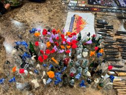 Polda Metro Jaya Cegah Potensi Gangguan, Puluhan Sajam dan Bahan Molotov Diamankan