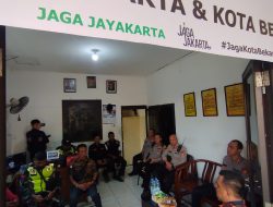 Kapolres Metro Bekasi Kota Cek Kesiapsiagaan Pos Jaga Jakarta dan Kota Bekasi di Jatiwaringin