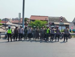 TNI-Polri dan Satpol PP Kompak Patroli, Pastikan Pondok Gede Tetap Kondusif