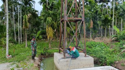 TNI Angkatan Darat Terus Sambung Akses Warga, Jembatan Gantung 135 Meter Dibangun Di Aceh Utara